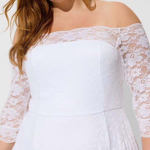 NWT Torrid White Lace Off Shoulder A-Line Wedding Dress size 14 - Picture 3 of 9